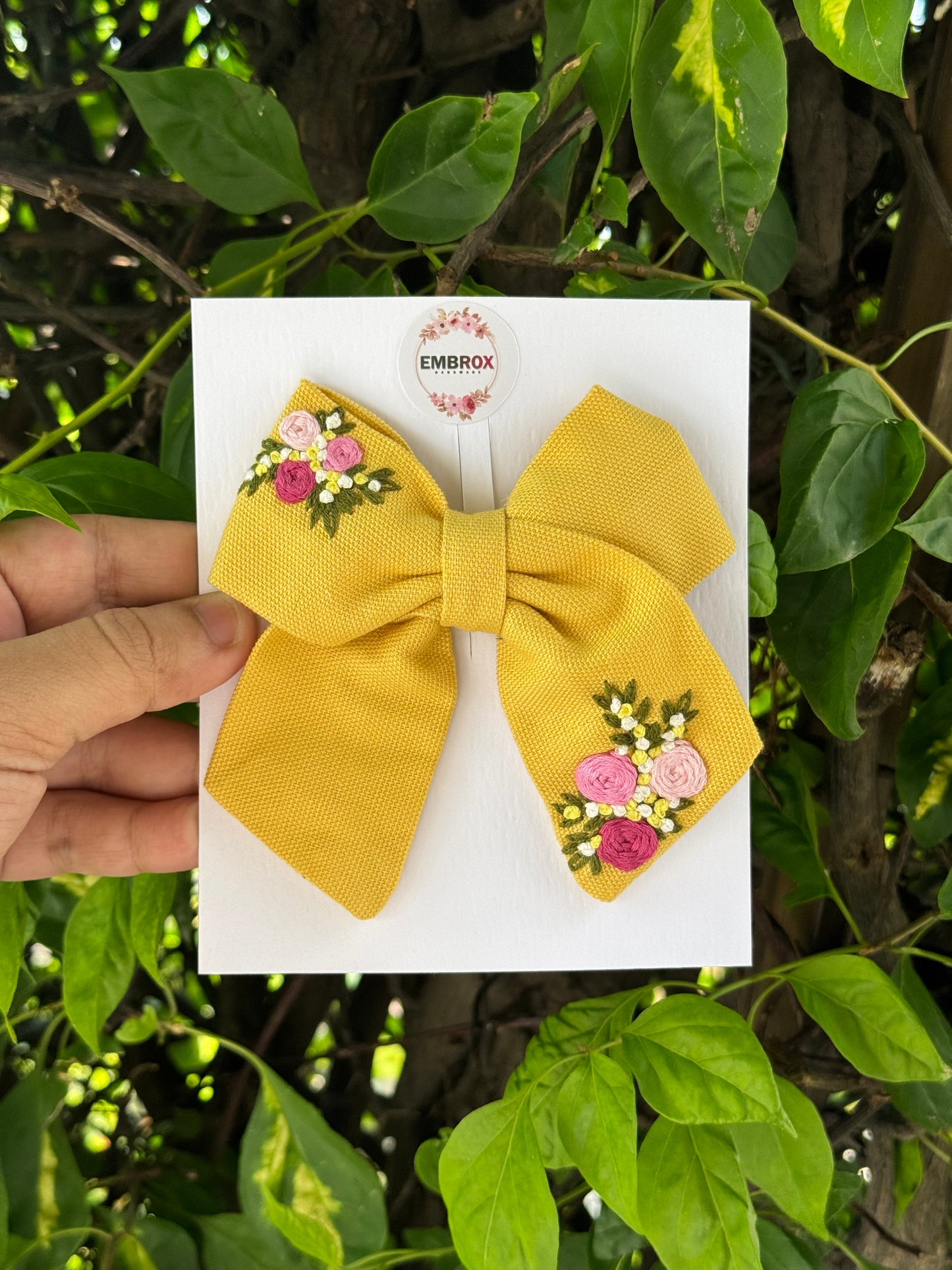 Golden Bloom Embroidered Bow 🌼
