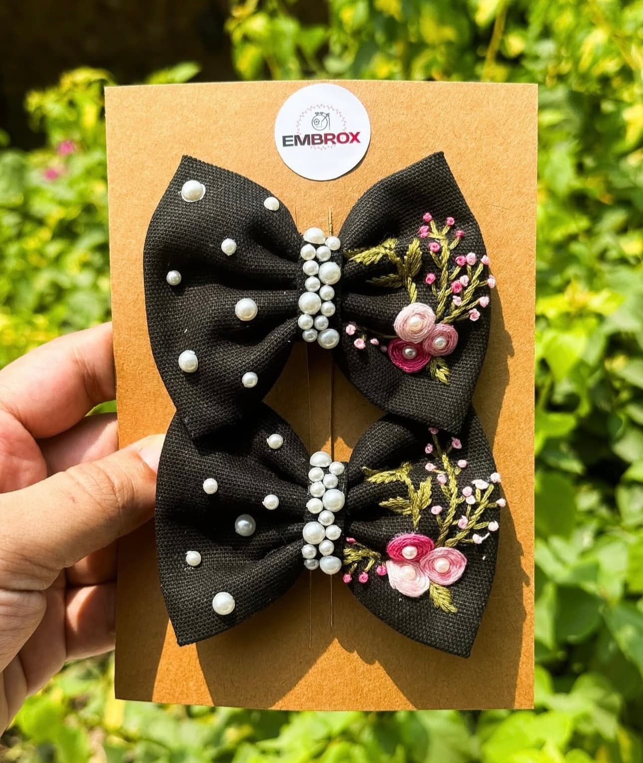 The noir mini hair bow (single)