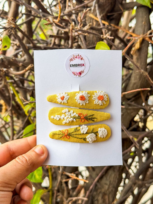 Golden Daisy Stitch pins