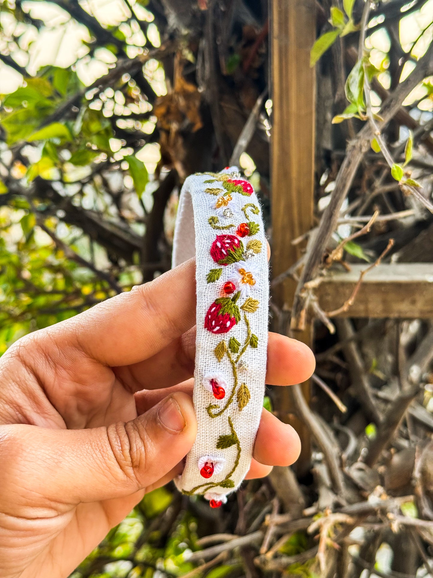 Wild Strawberry Fields hair band