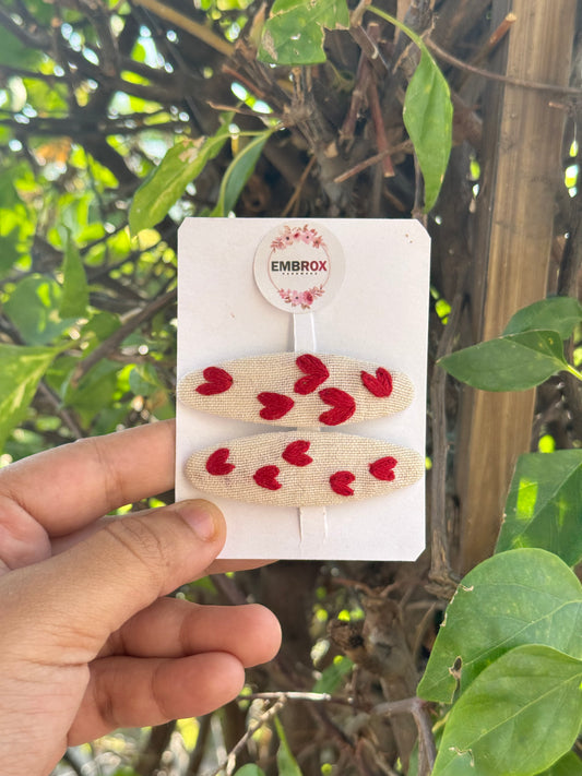 The heartbeat hair pins